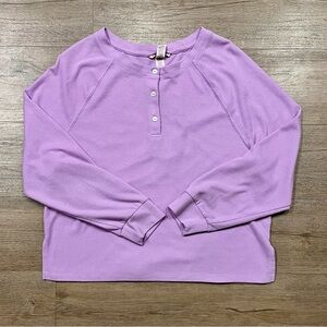 Victoria’s Secret Lilac Henley Waffle Knit Long Sleeve Size Medium Long